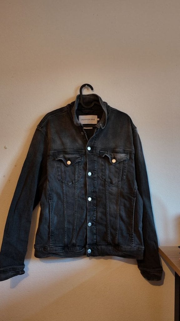 RT-0190 Calvin Klein Jeans spijkerjas trucker grijs M, Maat 48/50 (M), Ophalen of Verzenden, Zo goed als nieuw, Grijs