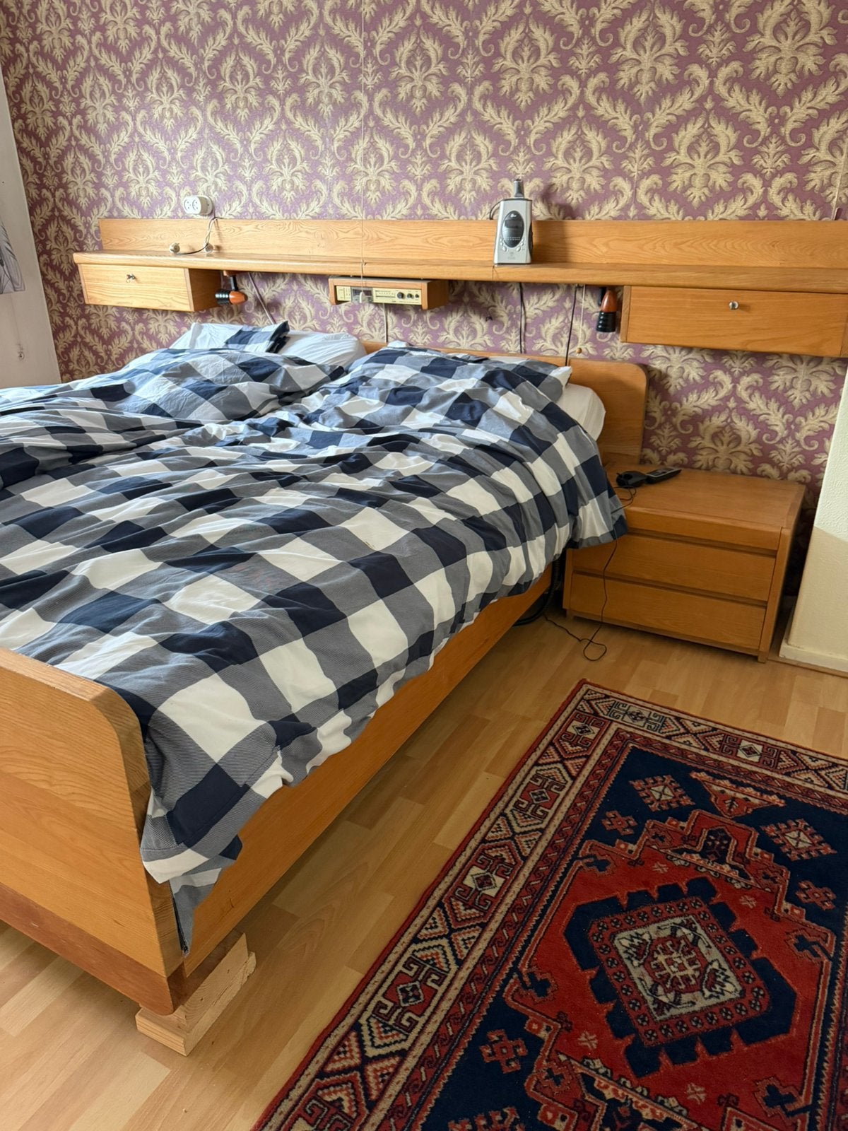 GRATIS 2 persoons bed, Ophalen, Zo goed als nieuw, Eenpersoons