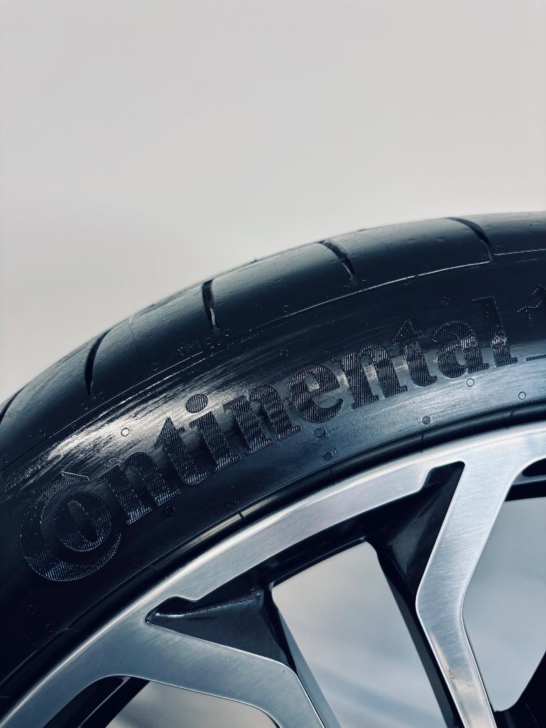 DEMOSET 23” ORIGINELE Audi Q8 SQ8 RSQ8 velgen + zomerbanden, Ophalen, 285 mm, Banden en Velgen, Nieuw