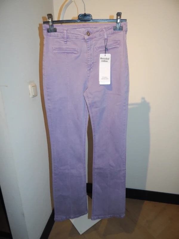 Studio Anneloes Nieuwe broek bootcute fit toffe kleur S/M, Studio Anneloes, Verzenden, Paars, Nieuw