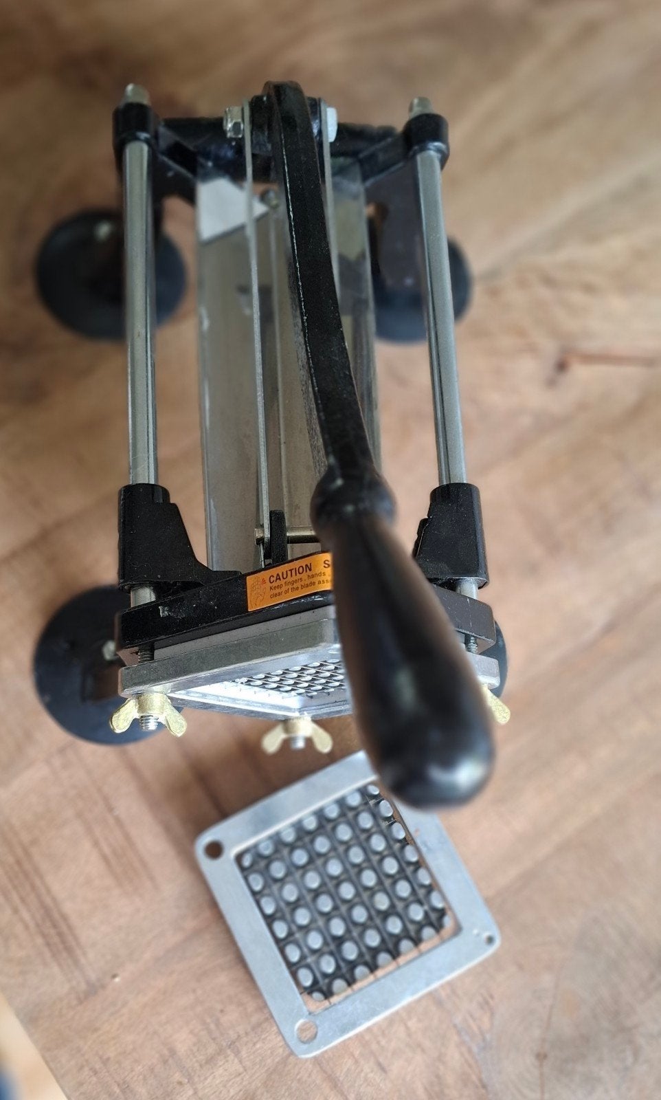Robuuste frietsnijder met 2 opzetstukken, Huis en Inrichting, Ophalen, Zo goed als nieuw, Metaal