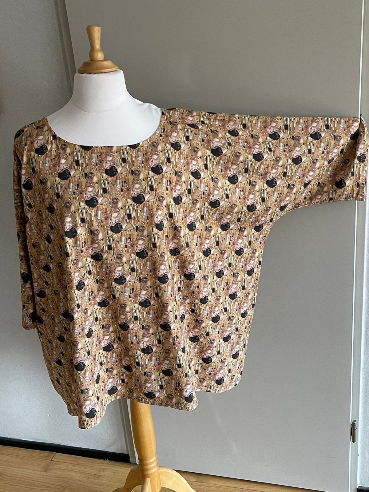 Peet: Wijd recht tuniek tot maat 58/60, Bruin, Blouse of Tuniek, Nieuw, Ophalen of Verzenden