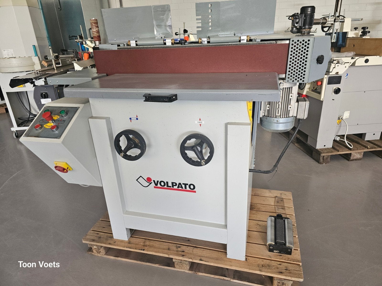 Kantenschuurmachine Volpato ook voor fineerkanten te schuren