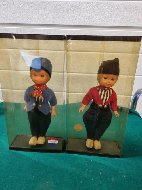 -	Souvenir poppen vintage  argo 2 stuks, Verzamelen, Ophalen of Verzenden, 'T Olde Gre-j, Info@toldegrej.nl, Endepoelstraat 20f Didam