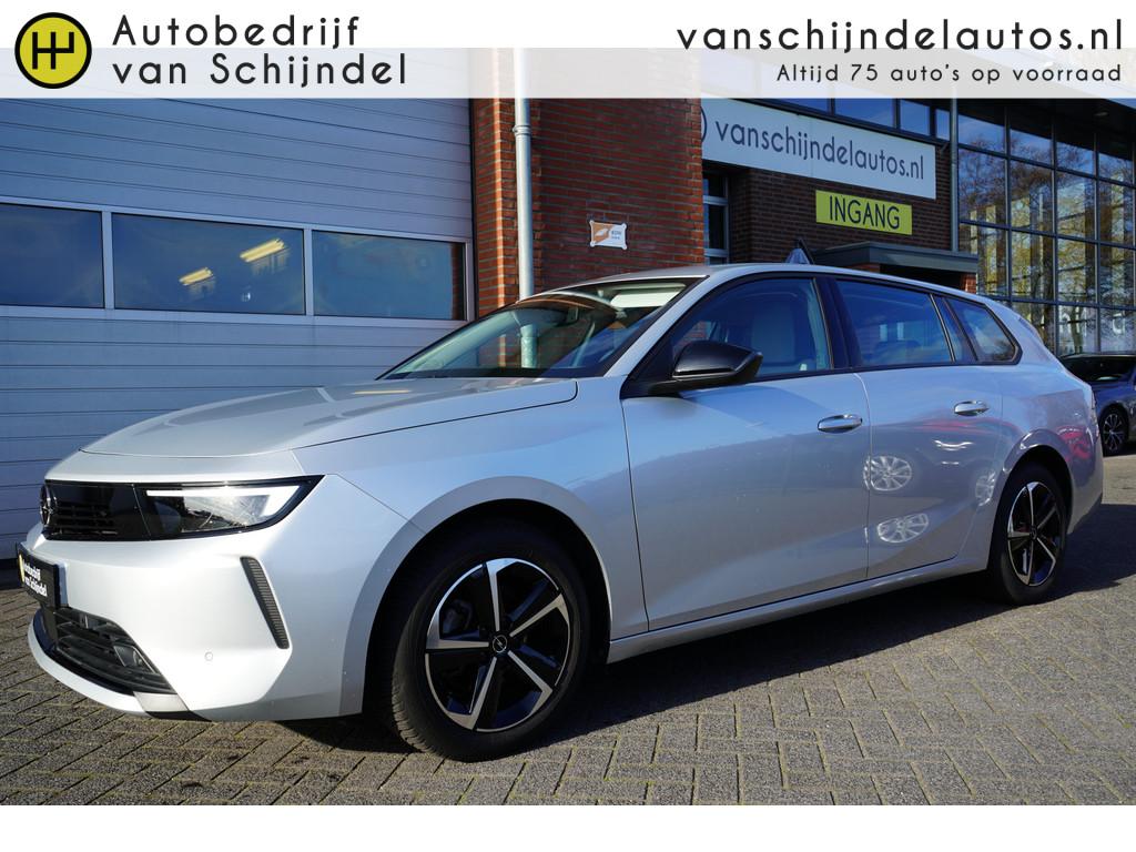 Opel Astra Sports Tourer 1.2 TURBO EDITION SPORT APRIL 2024, Auto's, Opel, Voorwielaandrijving, Stof, Gebruikt, 1199 cc