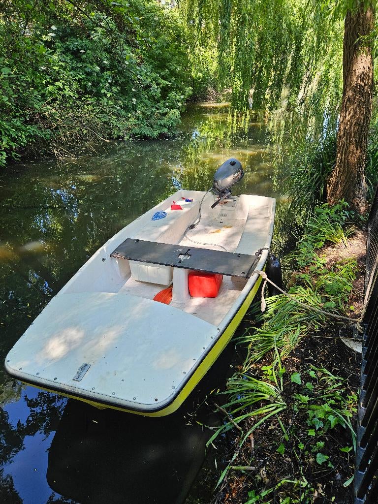 Complete boot met trailer en 4 pk Yamaha buitenboordmotor, Hobby en Vrije tijd, Overige Hobby en Vrije tijd, Ophalen, Gebruikt