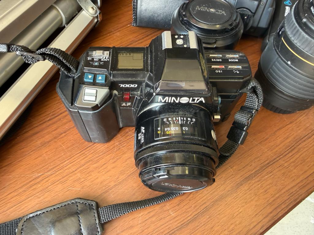 Minolta Maxxum 7000 AF met 3 lenzen, 2 statieven en flitser, Ophalen, Gebruikt, Spiegelreflex, Minolta
