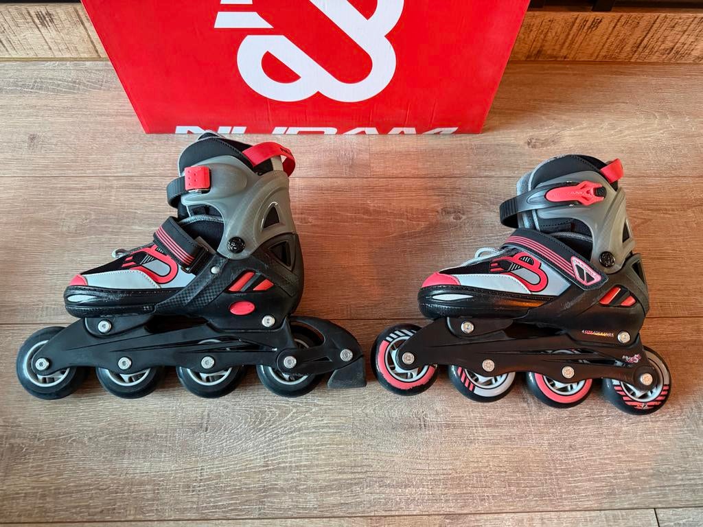 Nijdam Inline/skate combo rood/zwart - Maat 33-36, Ophalen of Verzenden, Verstelbaar, Gebruikt, Overige typen