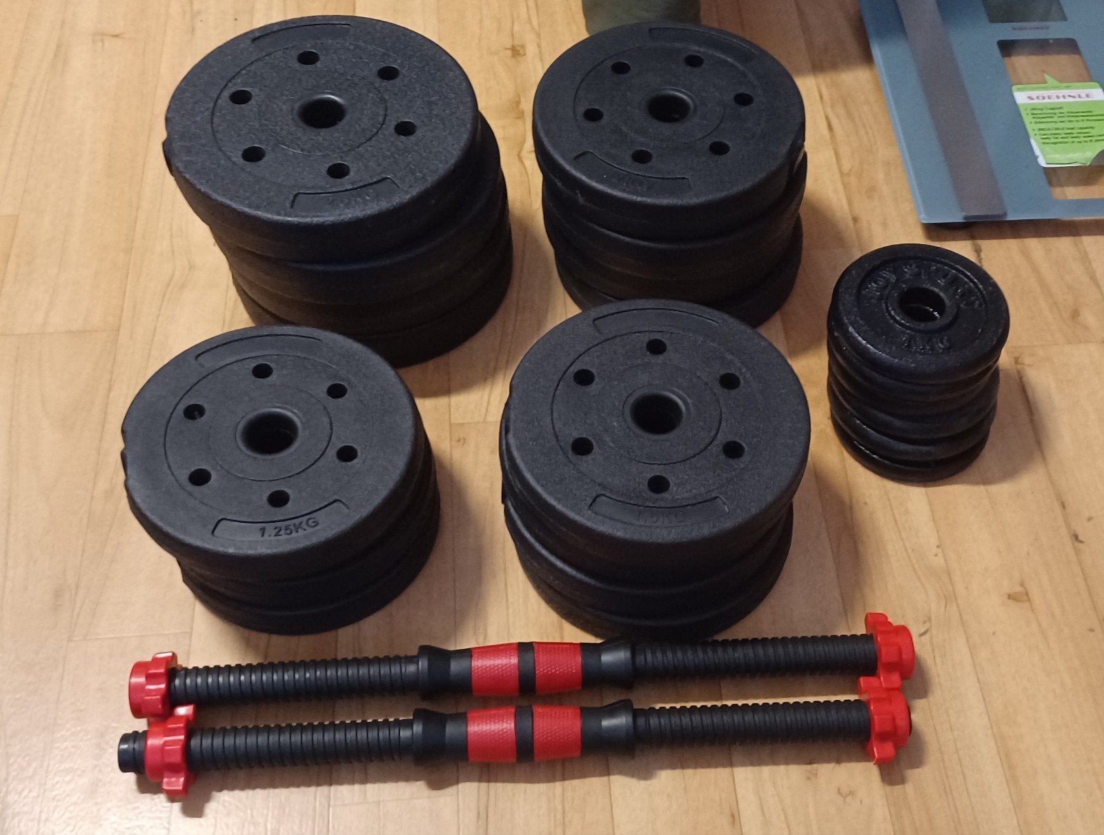 Dumbbell set (plastic) - 36 kg - als Nieuw !, Ophalen, Zo goed als nieuw, Armen, Dumbbell
