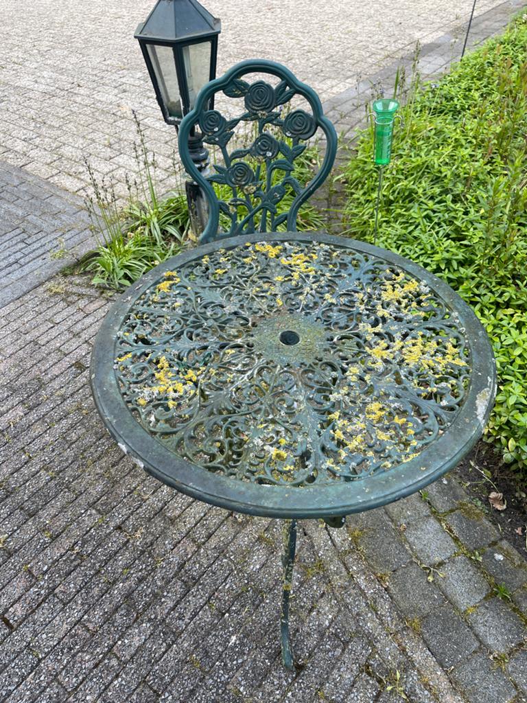 Vintage gietijzeren bistro set - tafel en stoel, Ophalen, Gebruikt, Rond, Metaal