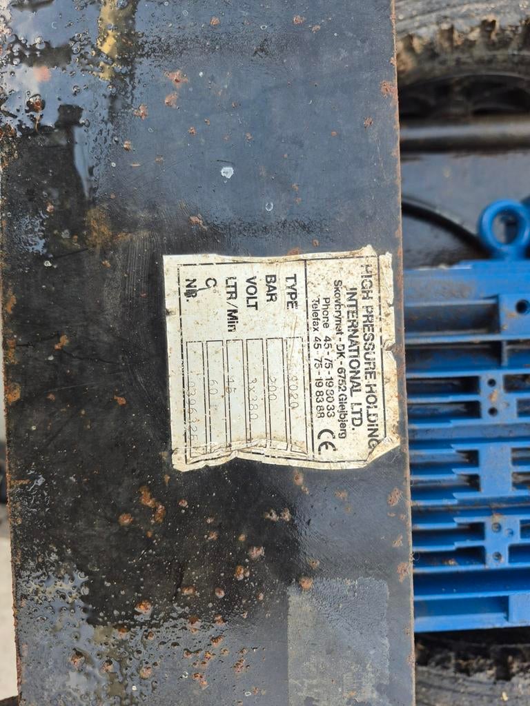 Krachtige Hogedrukreiniger - 200 Bar, 400V, Tuin en Terras, Hogedrukreinigers, Ophalen of Verzenden, Gebruikt, Elektrisch, High Pressure Holding International Ltd.