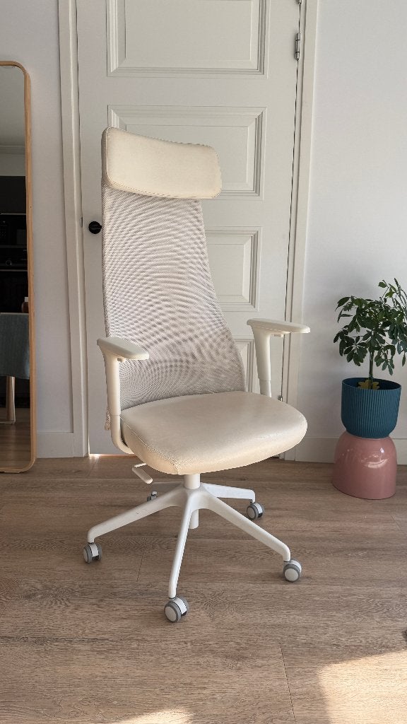 IKEA JÄRVFJÄLLET office chair white leather headrest, Gebruikt, Wit, Ophalen of Verzenden, Bureaustoel