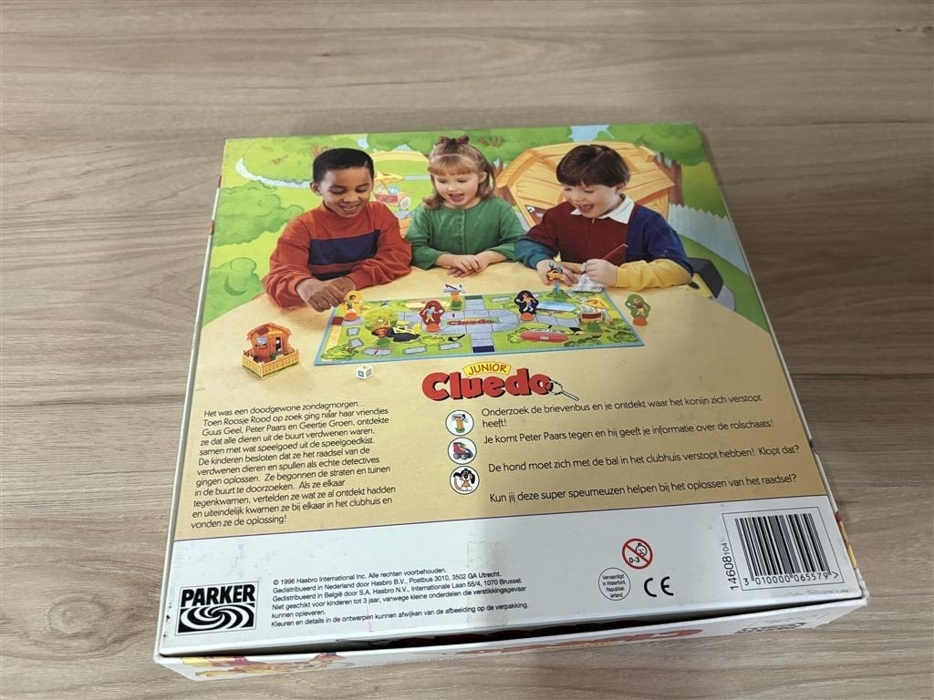 Cluedo junior parker vierkante doos [3718], Verzenden, Zo goed als nieuw