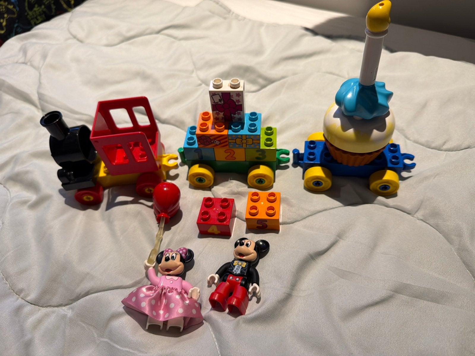 Duplo Mickey en Minnie Verjaardagstrein (bijna compleet), Gebruikt, Ophalen of Verzenden, Complete set, Disney