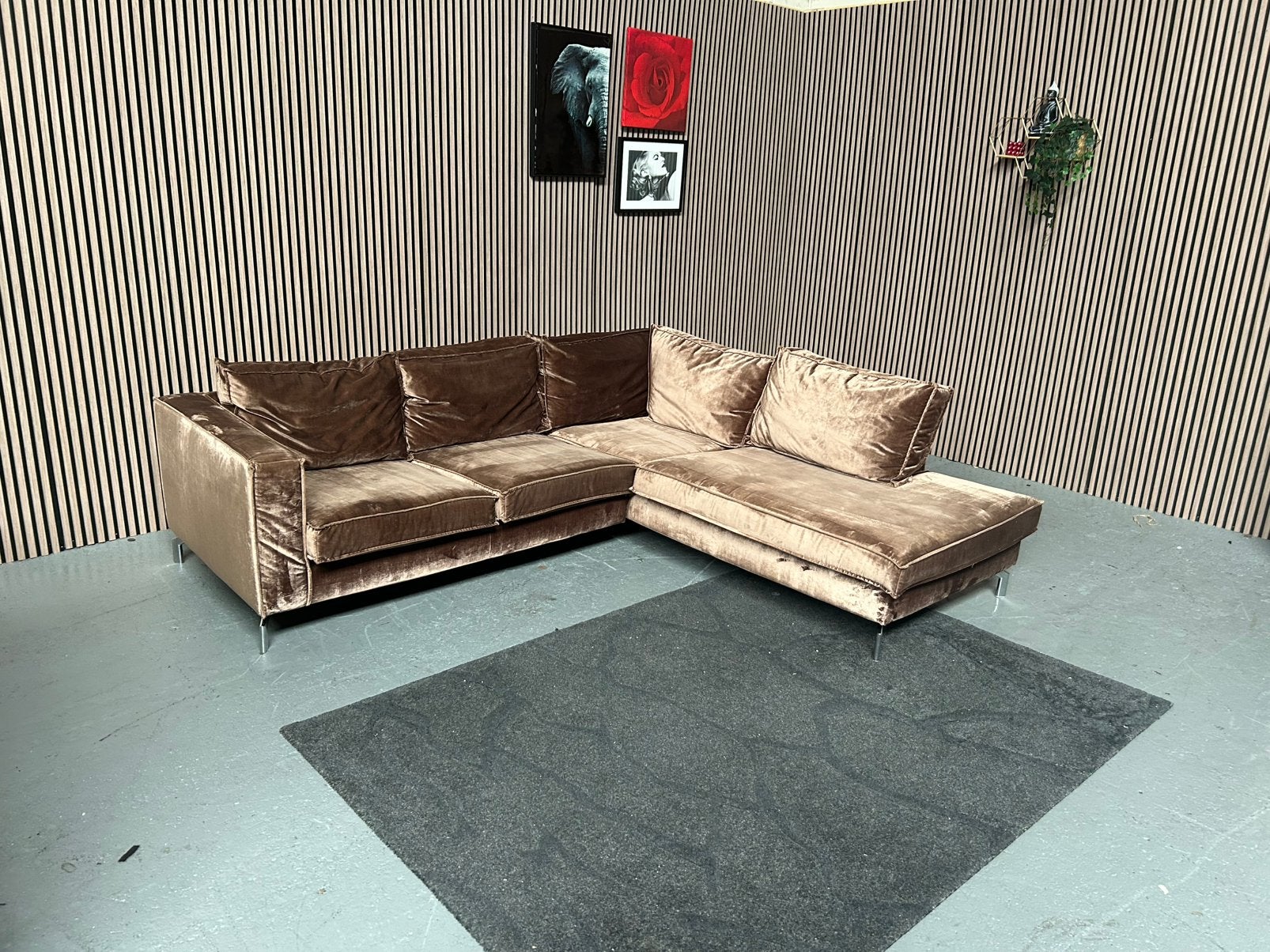 GRATIS LEVERING Velvet Hoekbank Bruin 254X225 GEREINIGD, 250 tot 300 cm, Bruin velvet hoekbank, Hoekbank, Ophalen of Verzenden