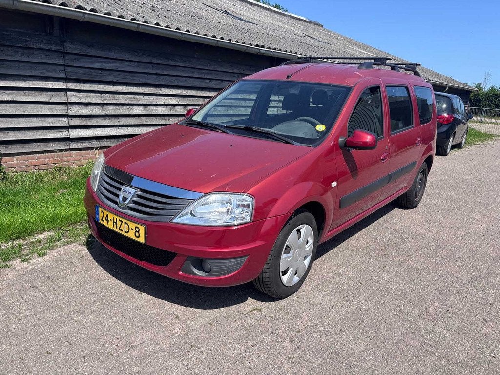 Dacia - 2009 - Logan MCV - 1.6-16V Lauréate 7p. - Personena, Gebruikt, 7 stoelen, Origineel Nederlands, Bedrijf