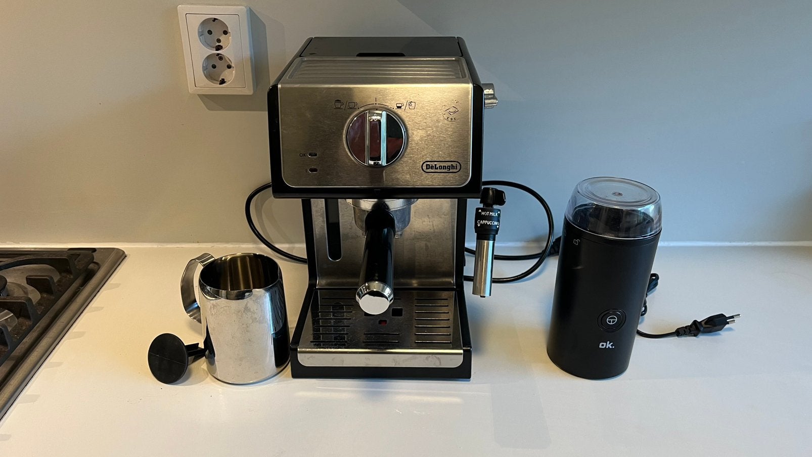 De’Longhi ECP35.31 + koffiebonenmaler, Witgoed en Apparatuur, Ophalen of Verzenden, Zo goed als nieuw, Koffiemachine, Gemalen koffie
