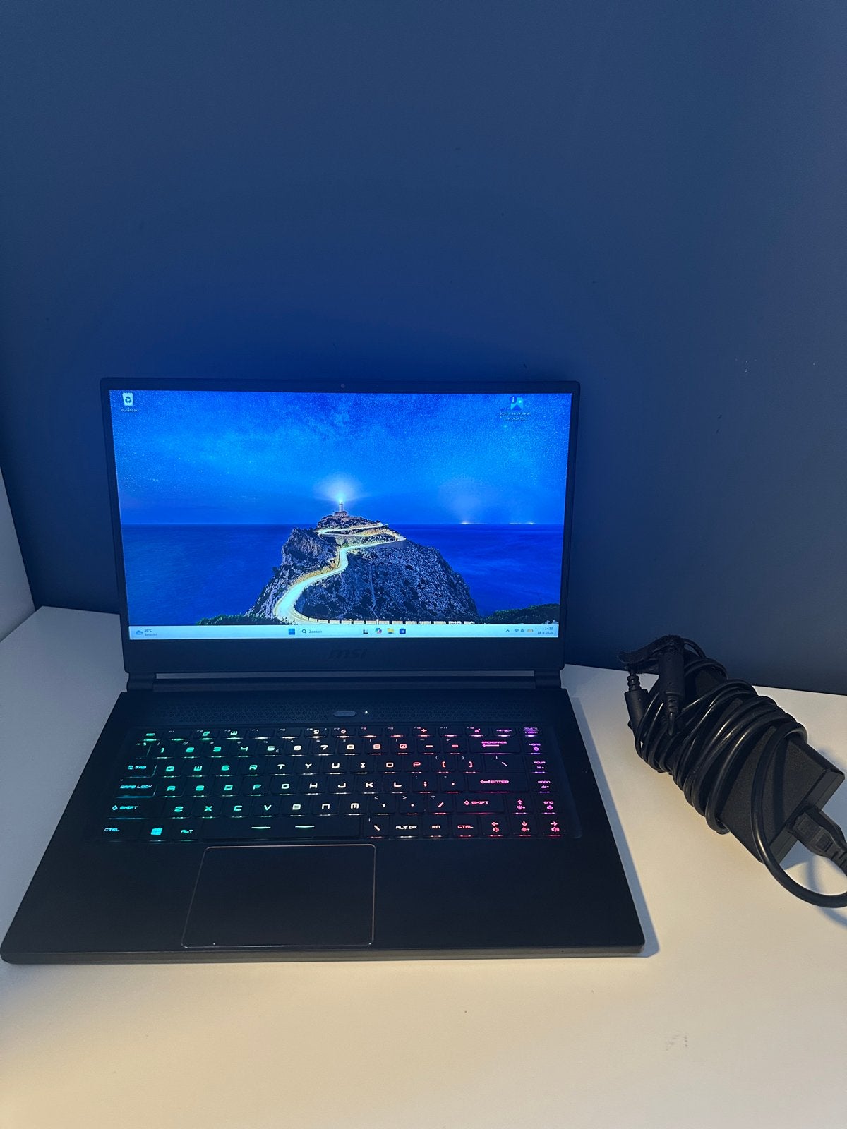 MSI GS65 Stealth Thin 8RE Gaming Laptop - i7-8750H, 16GB RAM, Computers en Software, Gebruikt, Met videokaart, Ophalen of Verzenden