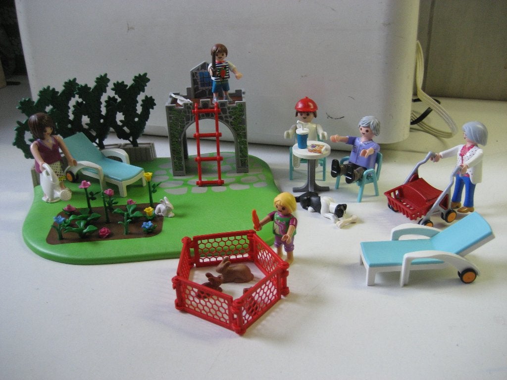 playmobil set opa en oma op bezoek in de tuin, Ophalen of Verzenden, Zo goed als nieuw