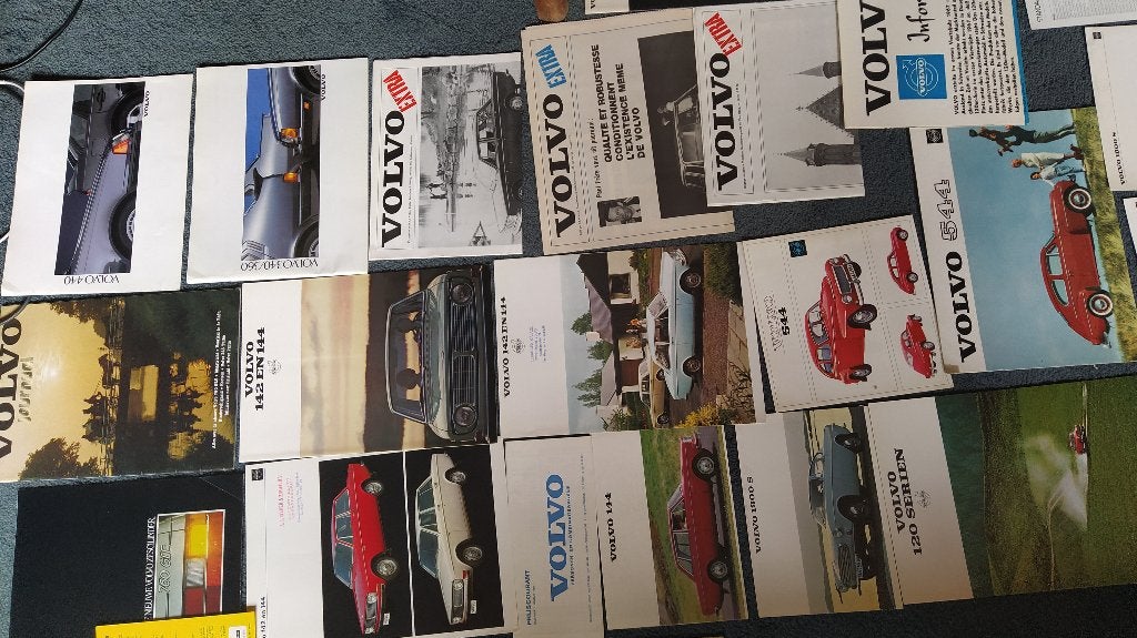 VOLVO 142/144/145 BROCHURES, Ophalen of Verzenden, Zo goed als nieuw, Volvo