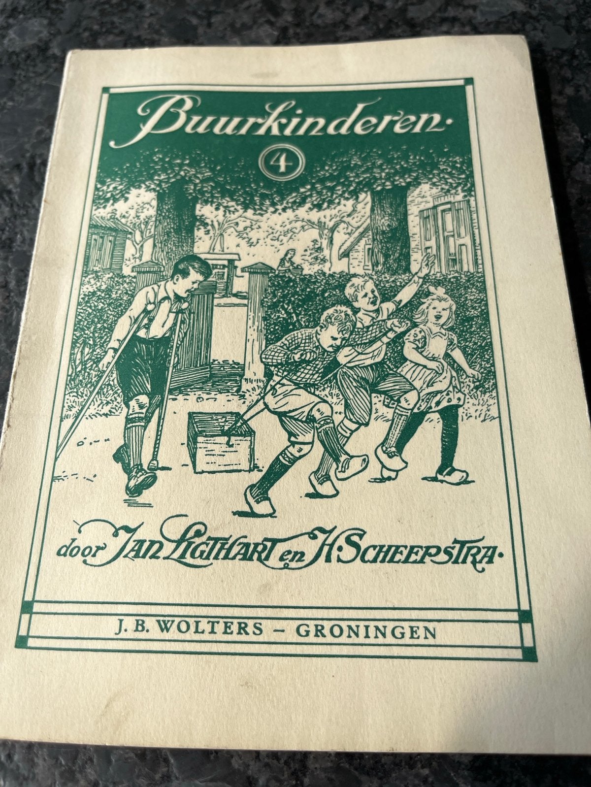 Buurkinderen 4 - J.B. Wolters - Groningen 1963, Ophalen of Verzenden, Gelezen