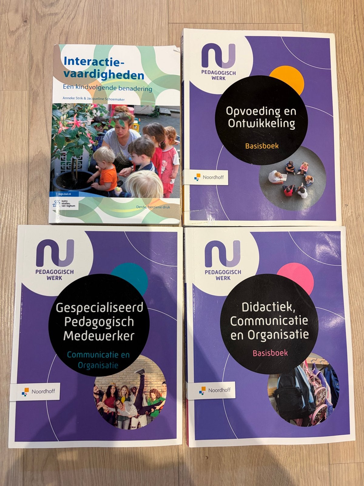 Pedagogisch Werk boeken (Noordhoff) en Interactievaardighede, Boeken, Ophalen, Gamma, Zo goed als nieuw, MBO