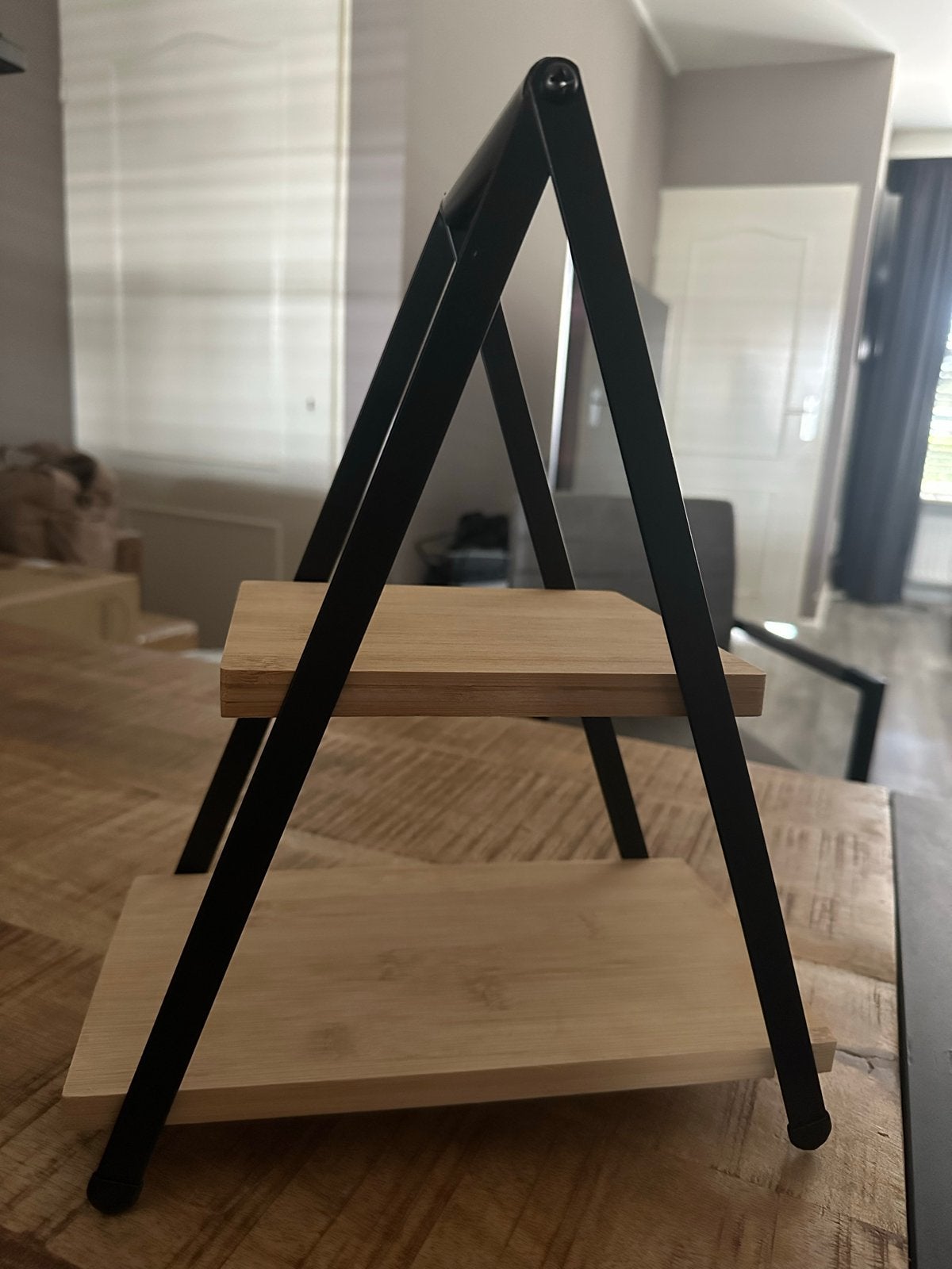 Nieuw bamboe etagere / plantenrekje, Hout, Zwart, Nieuw, Ophalen of Verzenden