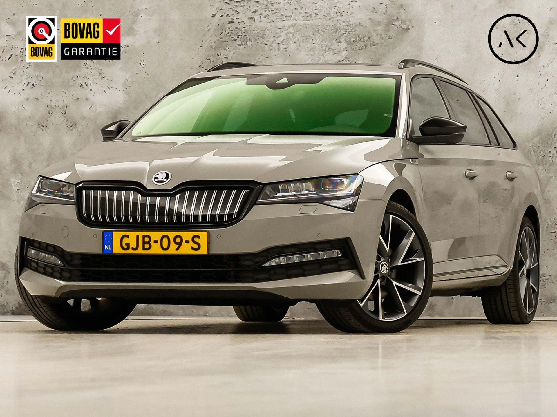 Skoda Superb Combi 1.4 TSI iV Sportline 218Pk Automaat (PANO, Auto's, 12 maanden, Gebruikt, 4 cilinders, Automatische klimaatregeling