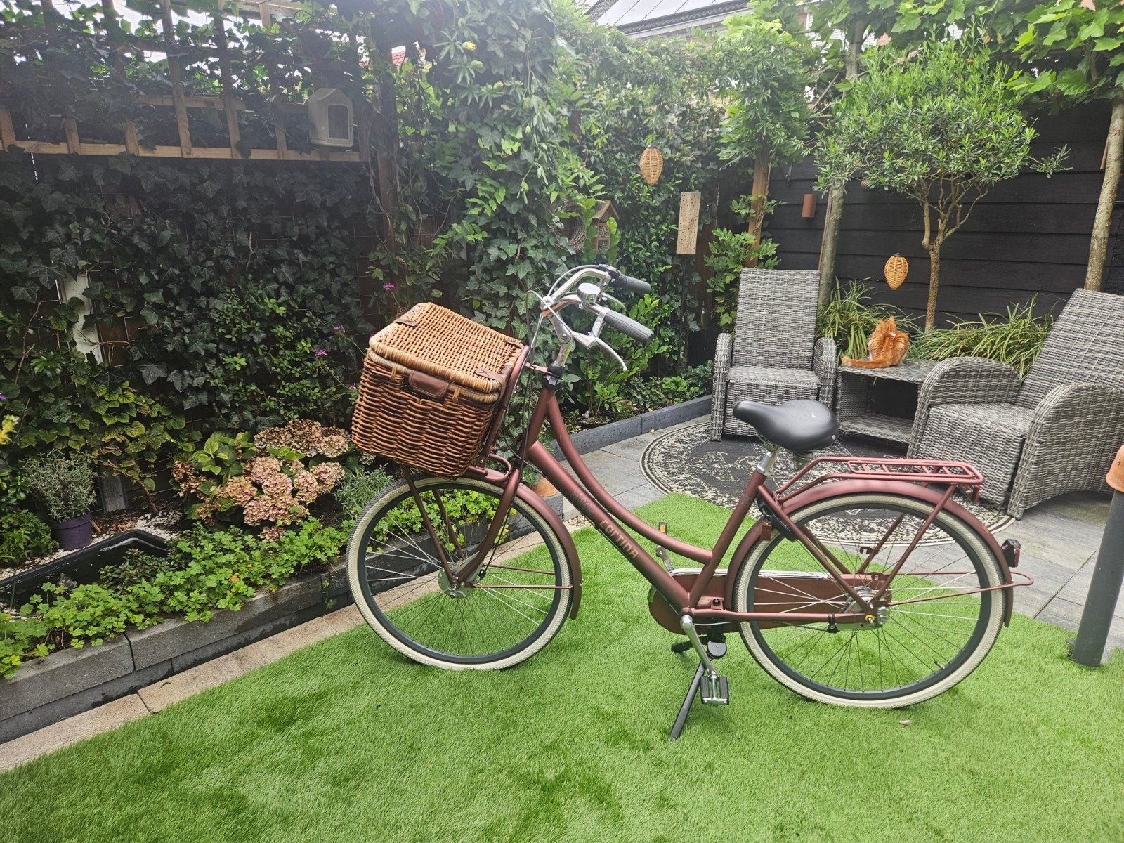 Mooie Cortina fiets met rieten mand en stuurslot, Fietsen en Brommers, Ophalen of Verzenden, Zo goed als nieuw, Overige merken