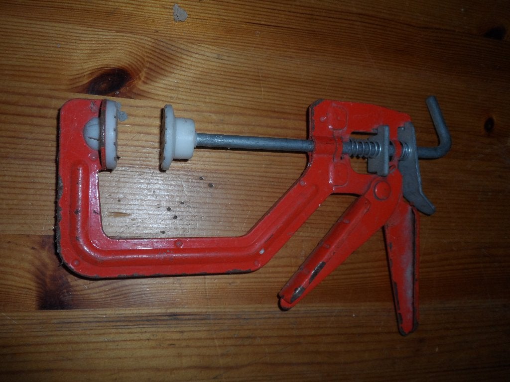 1 lijmklem / snelklem, Doe-het-zelf en Verbouw, Gereedschap | Handgereedschap, Ophalen of Verzenden, Gebruikt, Klem