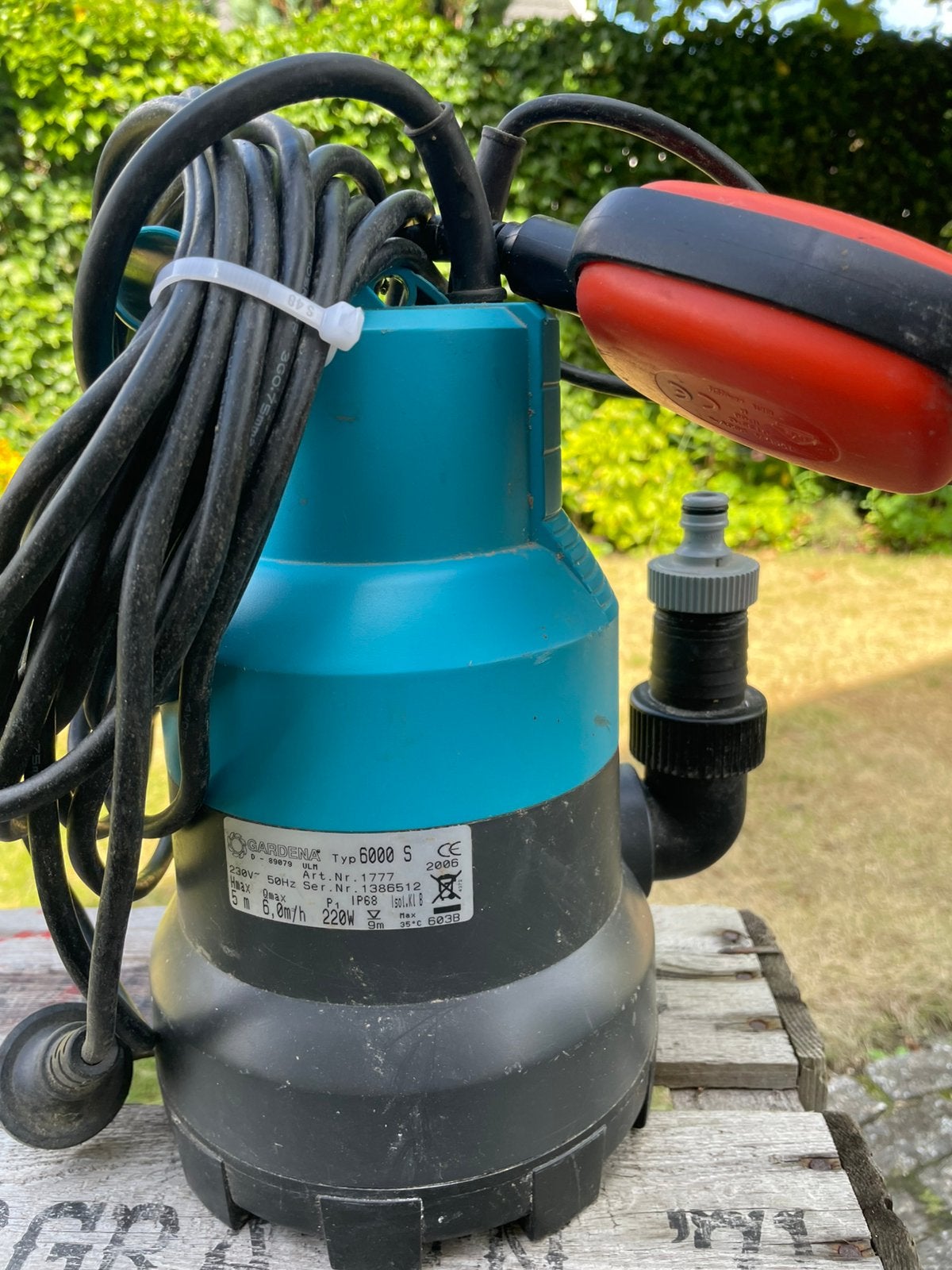 Gardena 6000 dompelpomp, Tuin en Terras, Waterpompen, Ophalen, Gebruikt, Dompelpomp