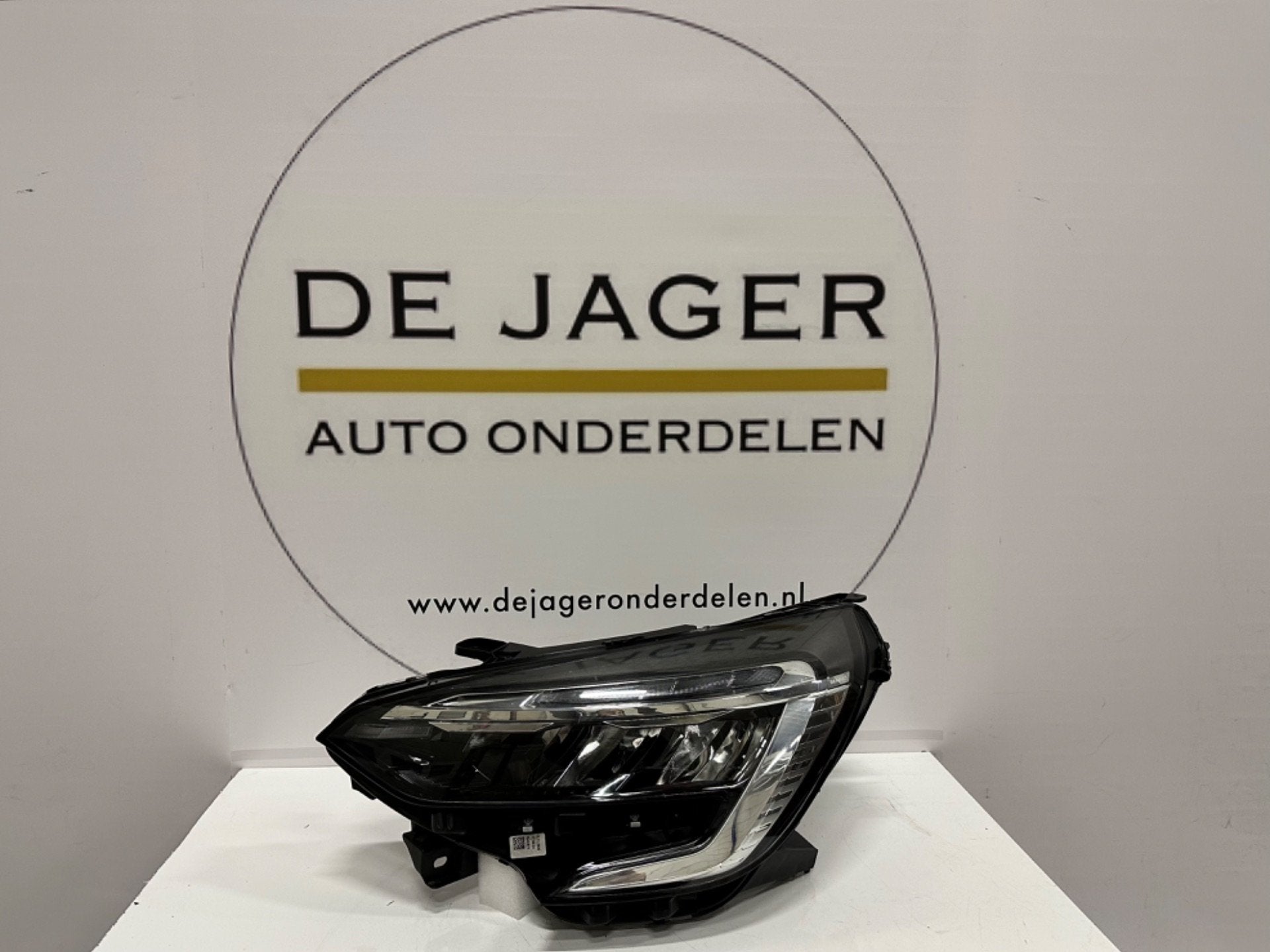 RENAULT CLIO V 5 KOPLAMPEN LED PURE VISION SET LINKS RECHTS, Renault Group, Gebruikt, Contact.group@renault.com, Renault