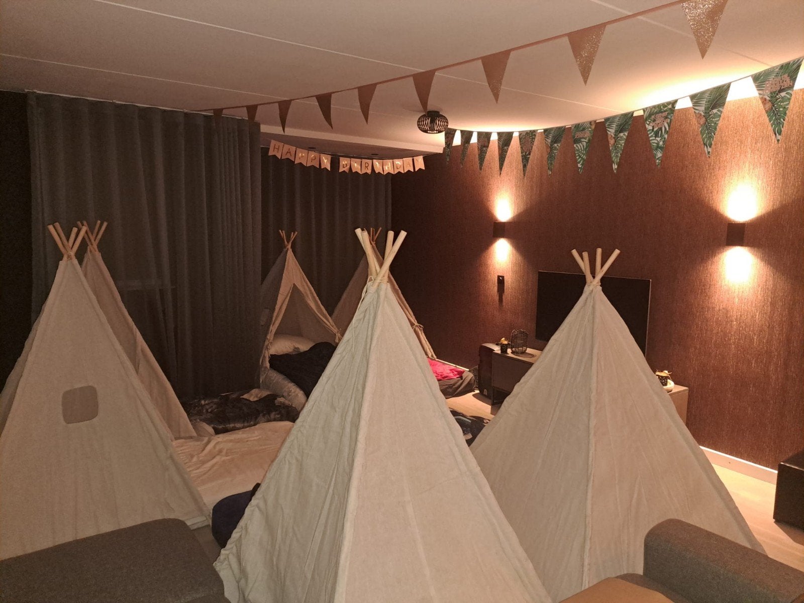 Kinderfeestje? Slaapfeestje?, Ophalen of Verzenden, Zo goed als nieuw, Verjaardag