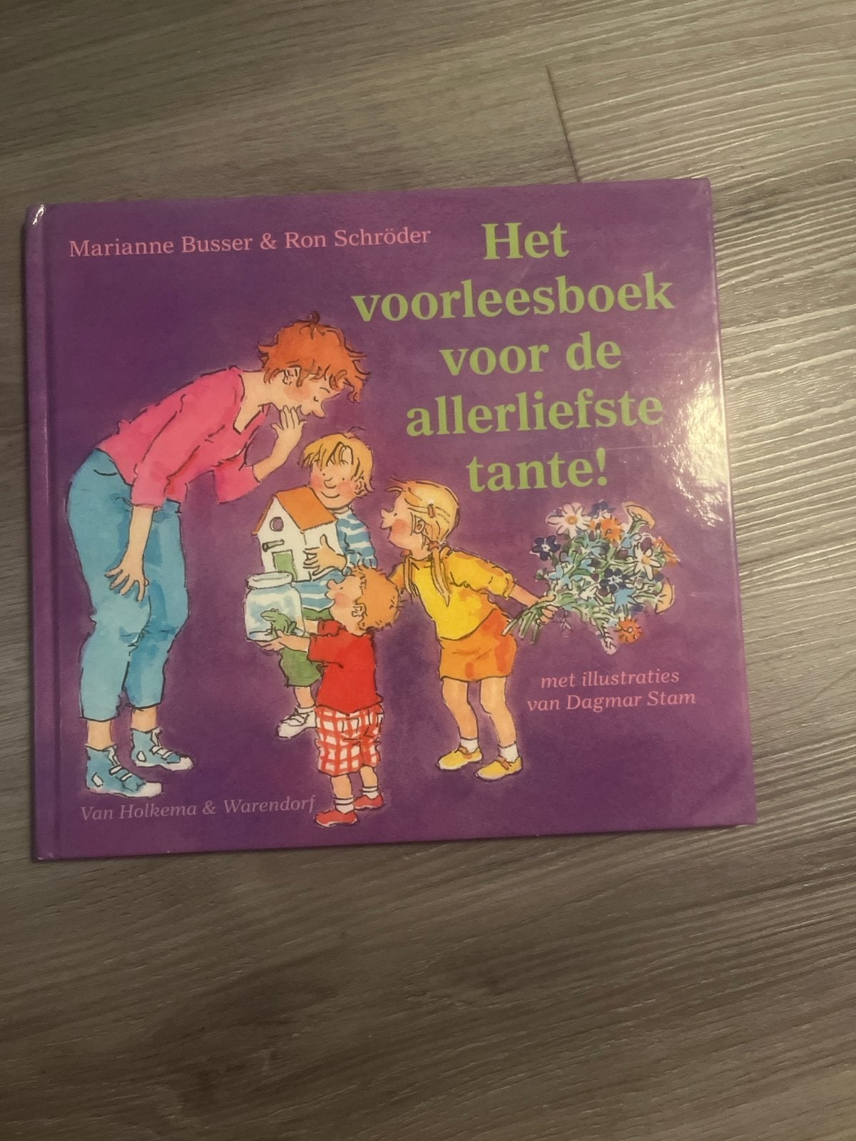 Het voorleesboek voor de allerliefste tante!, Boeken, Ophalen of Verzenden, Zo goed als nieuw, 2 tot 3 jaar