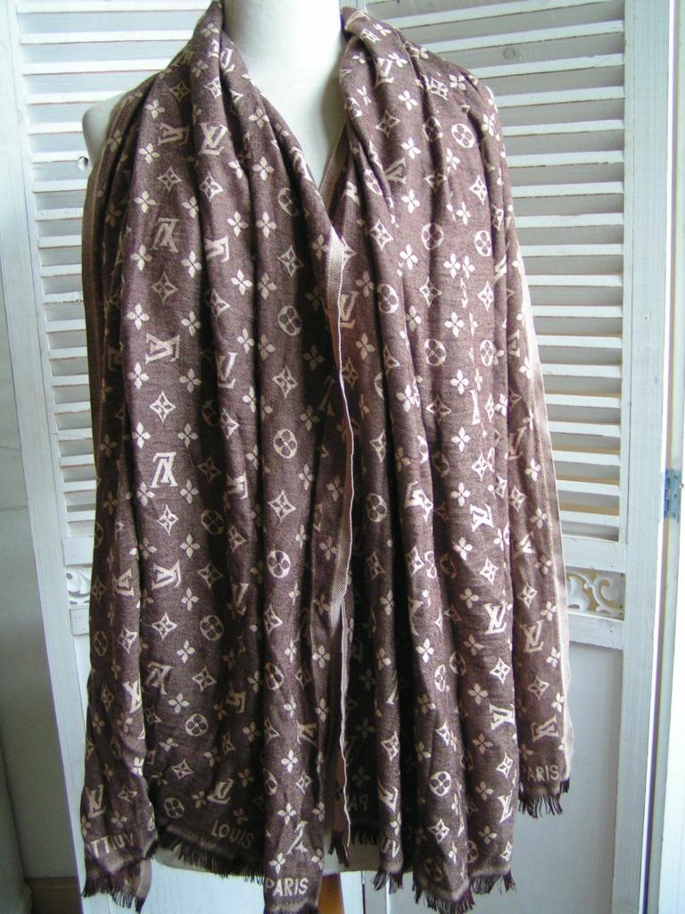 sjaal nr YY 654, Verzenden, Zo goed als nieuw, Maat 46/48 (XL) of groter, Sjaal