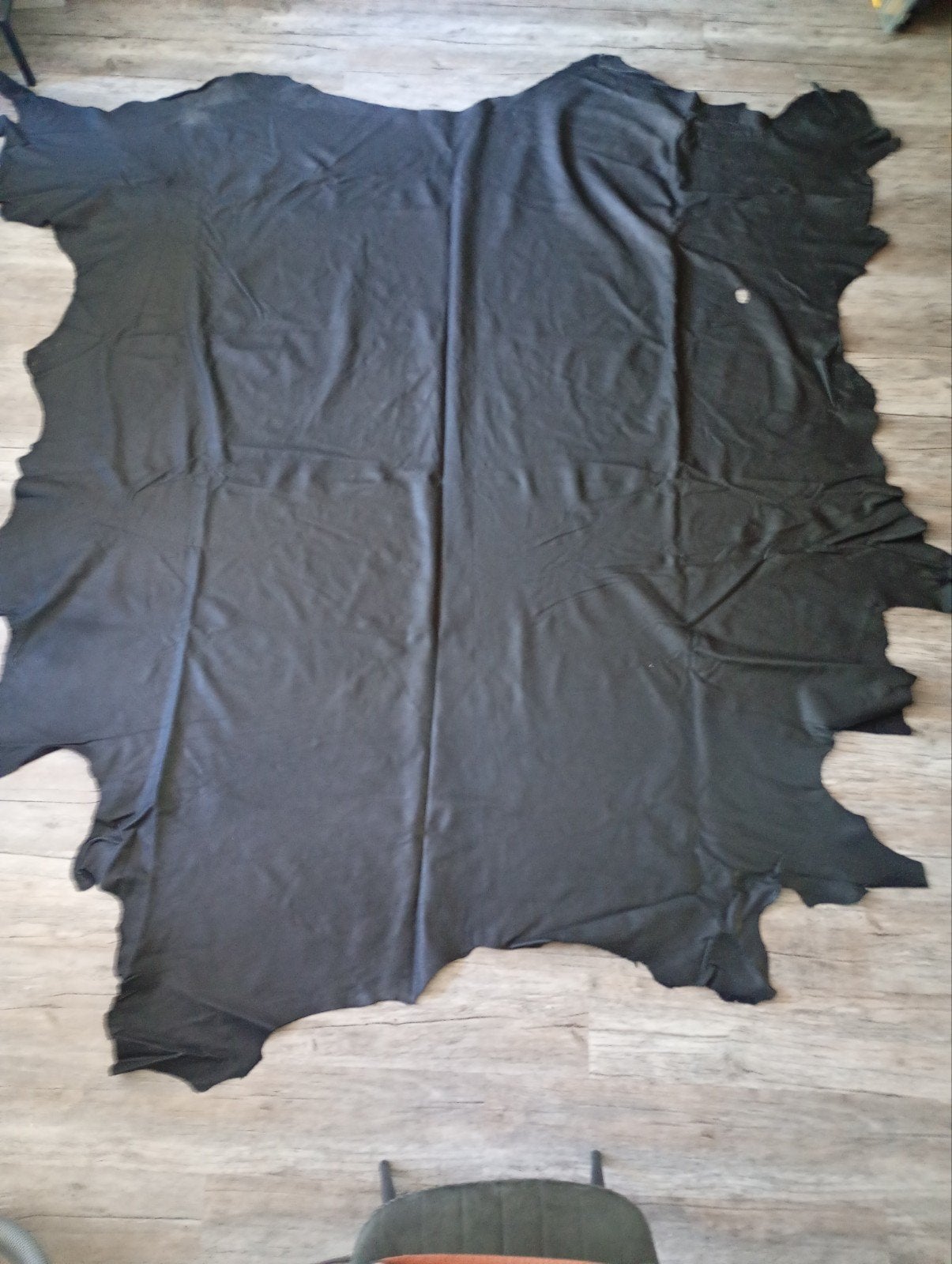 Leder autobekleding - ca. 18m² 4 huiden zelfde verfbad, Auto-onderdelen, Interieur en Bekleding, Ophalen, Nieuw, BMW
