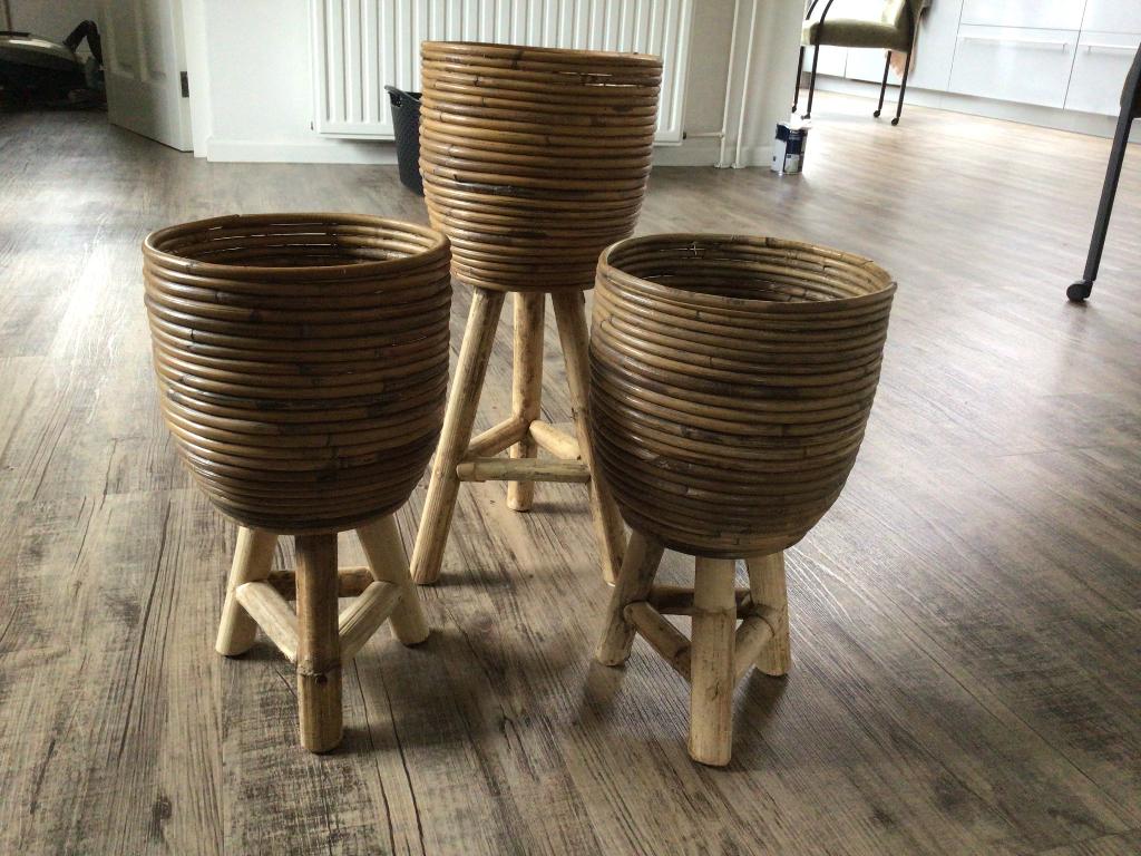 Bloempot set 3 stuks rotan, Ophalen, Overige materialen, Gebruikt, Rond