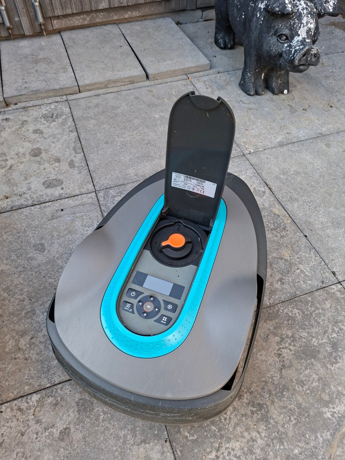 Gardena Robotmaaier - Compact en Efficiënt, Ophalen, Gebruikt, Met regensensor, 20 tot 25 cm