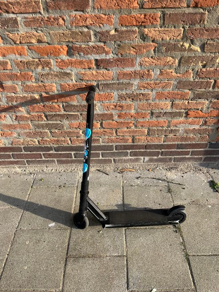 Stuntstep jongens en meisjes, Ophalen, Zo goed als nieuw, Gewone step