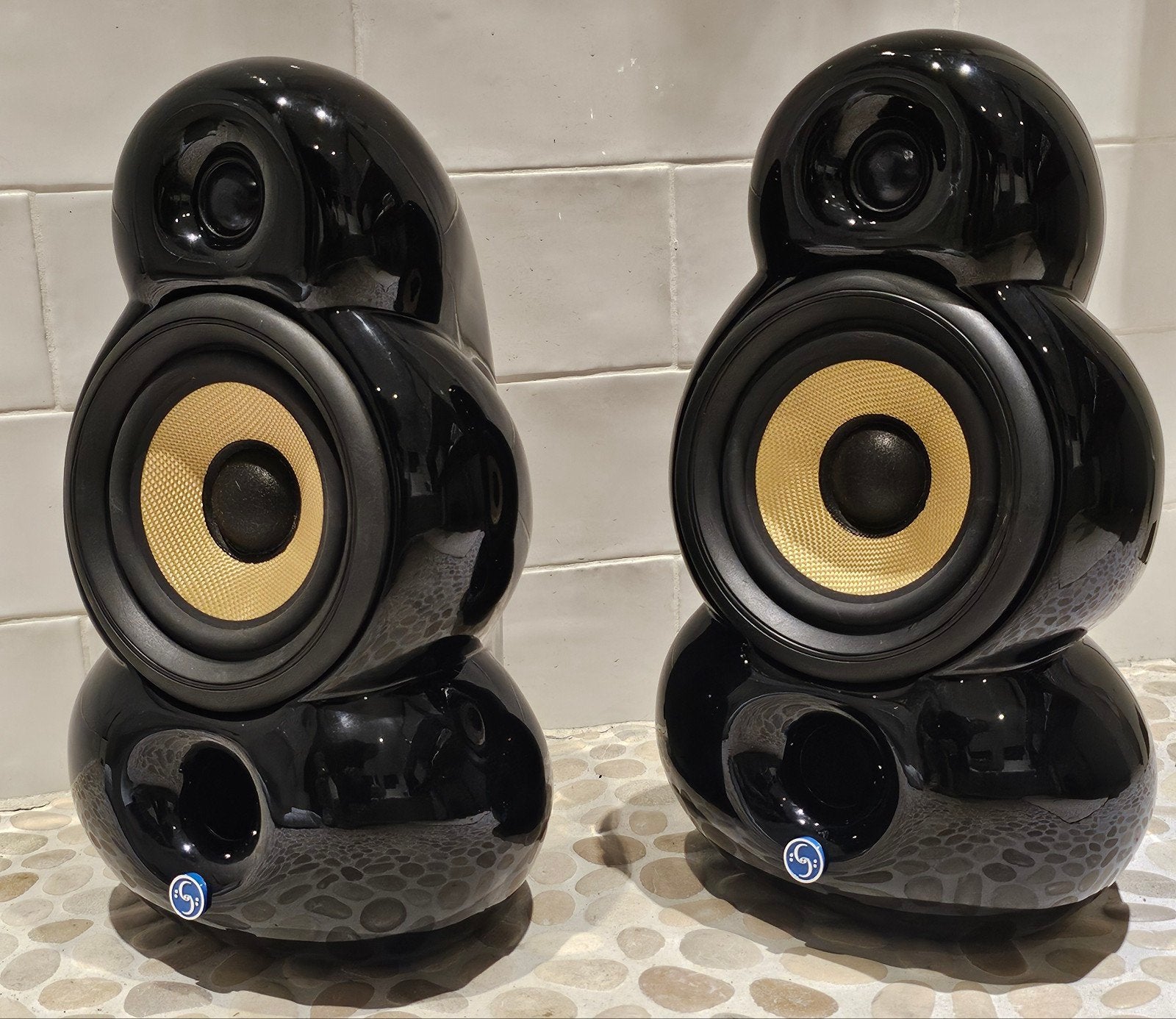 B&W Blueroom Minipod,handmade UK,the ONEpiece ORIGINALS !, Blueroom Bowers & Wilkins, Refurbished, Ophalen of Verzenden, Bowers & Wilkins (B&W)