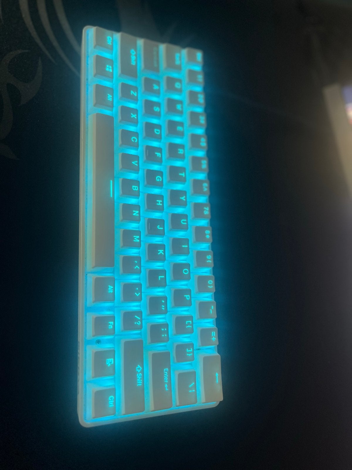 Draadloos Gaming Toetsenbord - DIERYA - Wit, RGB Verlichting, Computers en Software, Ophalen, Gaming toetsenbord, Zo goed als nieuw