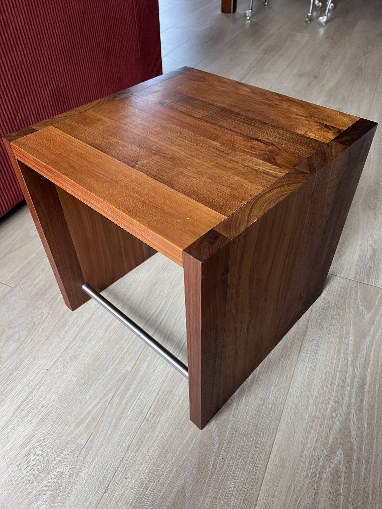 Bert Plantagie bijzettafel | Wortelnoot & RVS | 45x45x45, Minder dan 55 cm, Gebruikt, Vierkant, Een tijdloos meubelstuk met een warme uitstraling