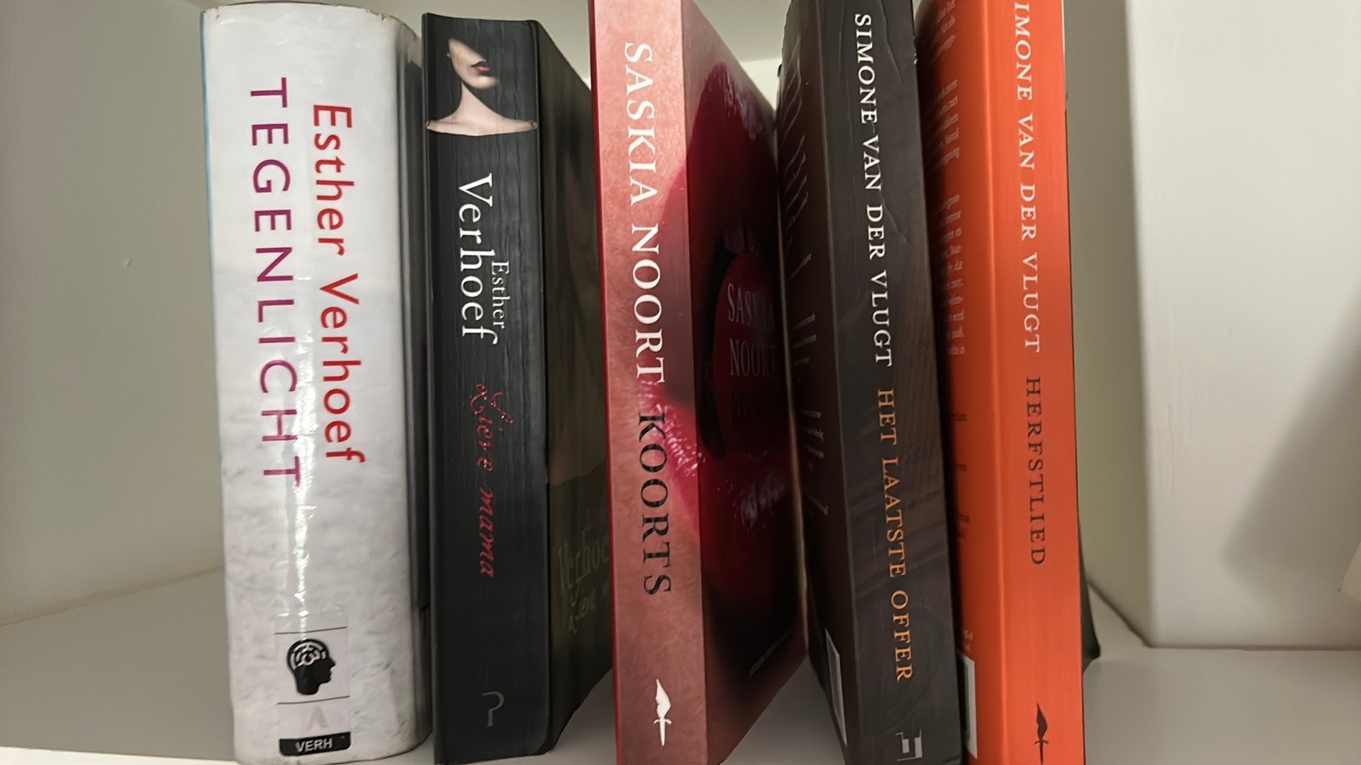 Esther Verhoef Saskia Noort en Simone van der Vlugt, Boeken, Thrillers, Ophalen of Verzenden, Zo goed als nieuw