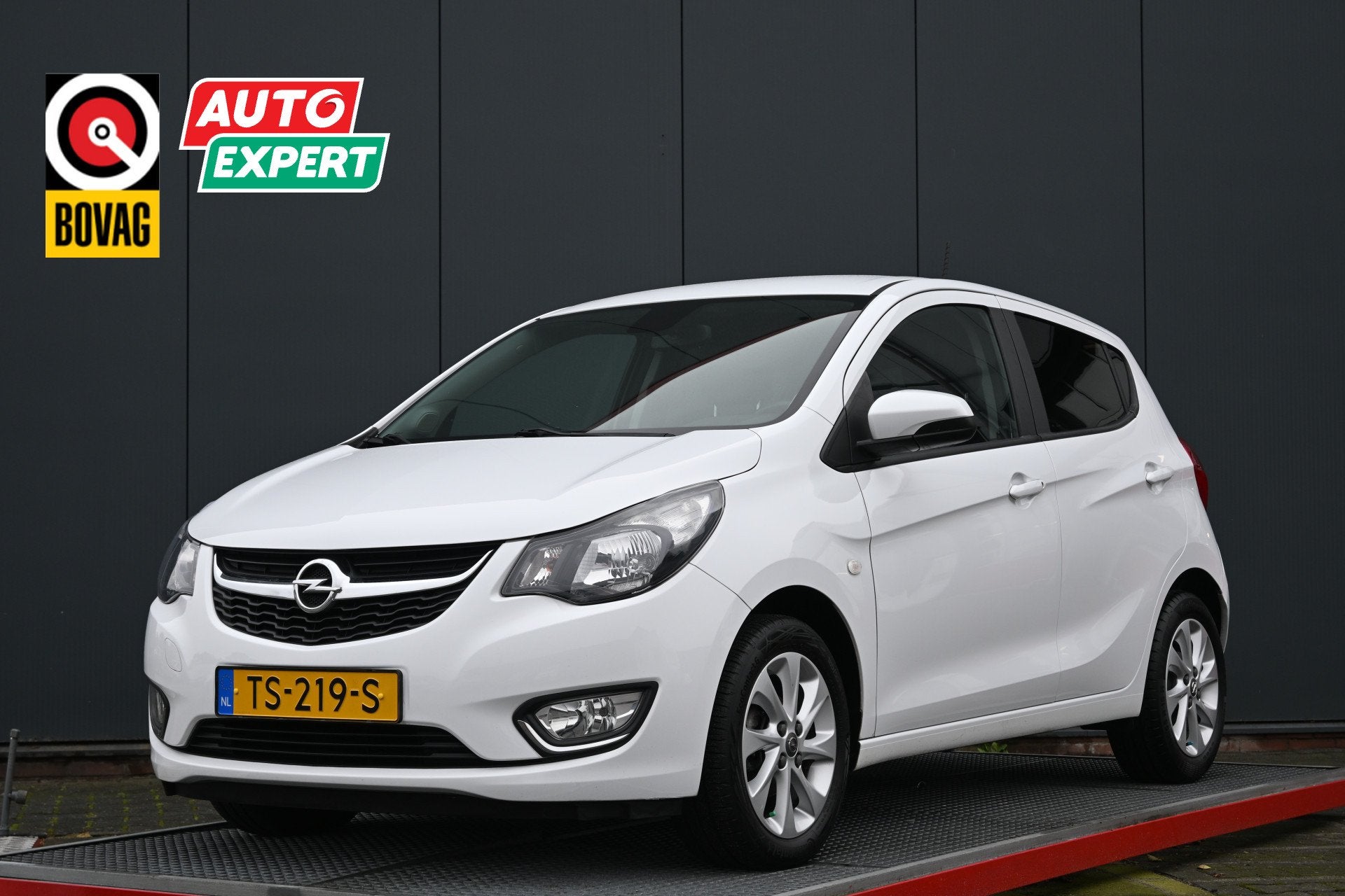 Opel KARL 1.0 ecoFLEX Innovation carplay (bj 2018), Auto's, Voorwielaandrijving, 839 kg, Gebruikt, Leder en Stof