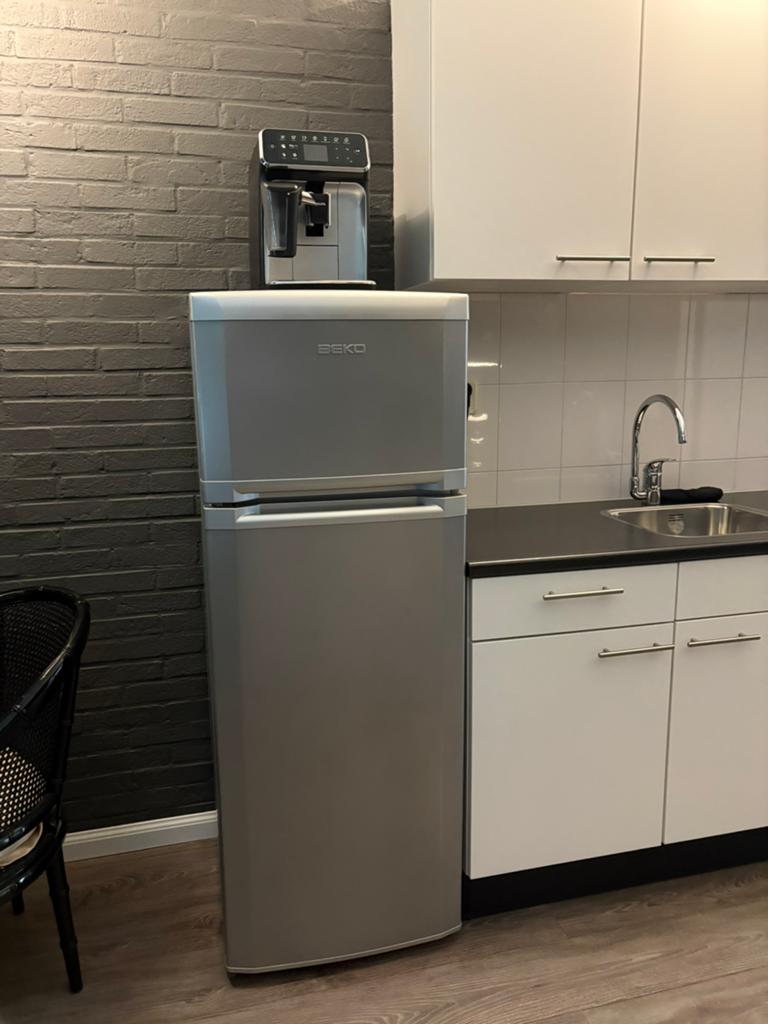 Beko koelkast met vriesvak, Witgoed en Apparatuur, Koelkasten en IJskasten, Ophalen, Gebruikt, 140 tot 160 cm, 45 tot 60 cm