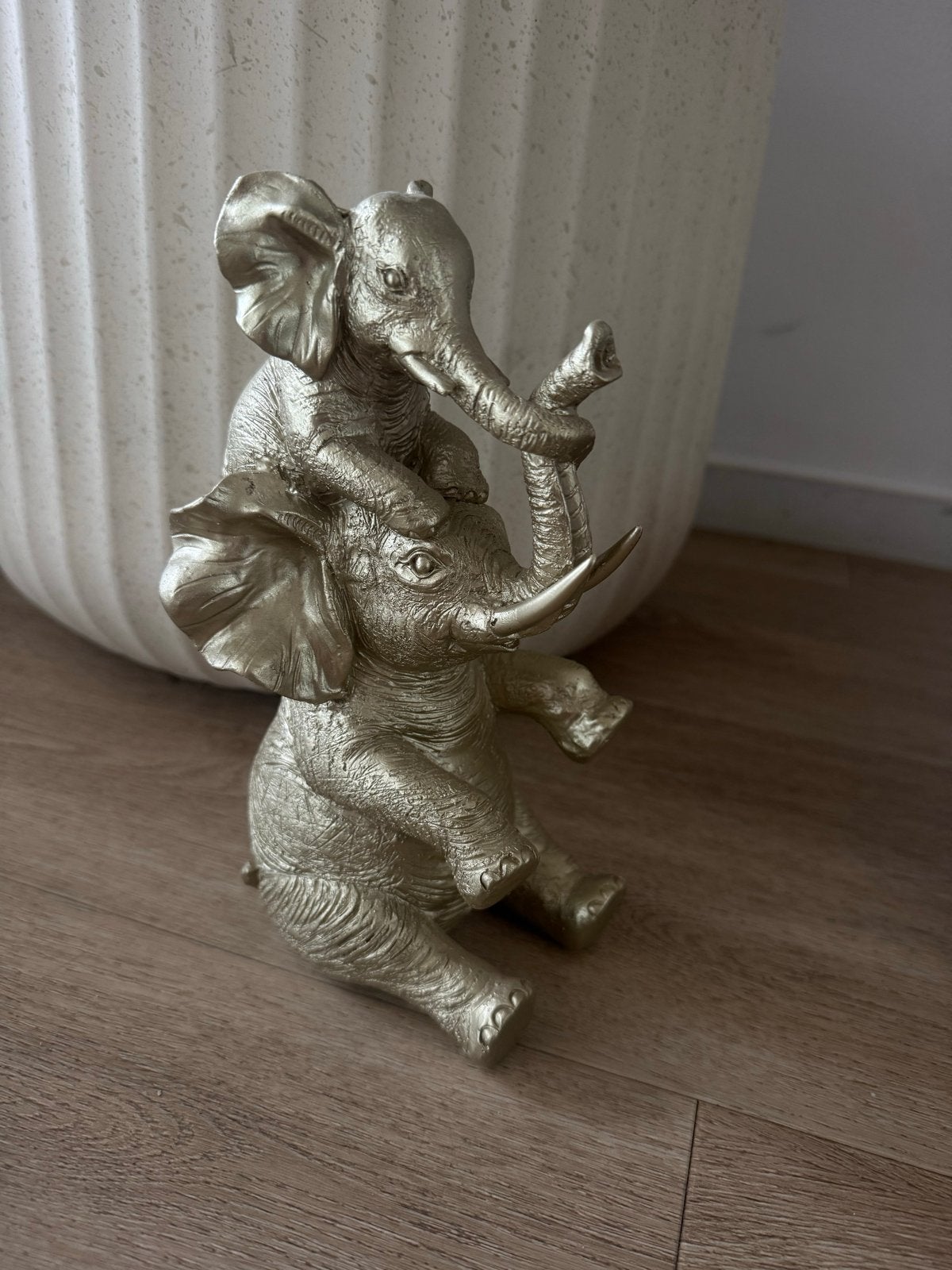 Gouden olifanten beeldje - moeder en kind, Ophalen, Zo goed als nieuw, Goud, Overige materialen