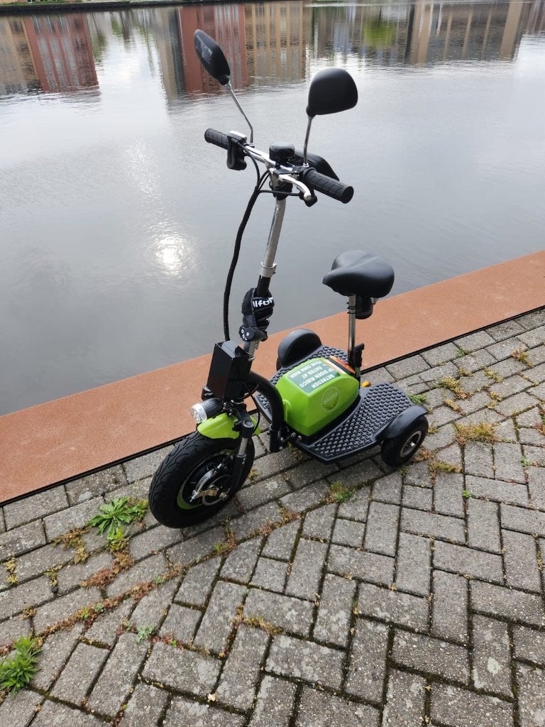 Briski 2.0 scooter / scootmobiel (rijbewijs vrij), Maximaal 45 km/u, Elektrisch, Zo goed als nieuw, Briski