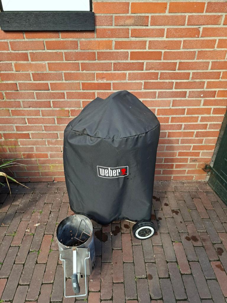 Weber BBQ met hoes en starter, Ophalen, Gebruikt, Weber
