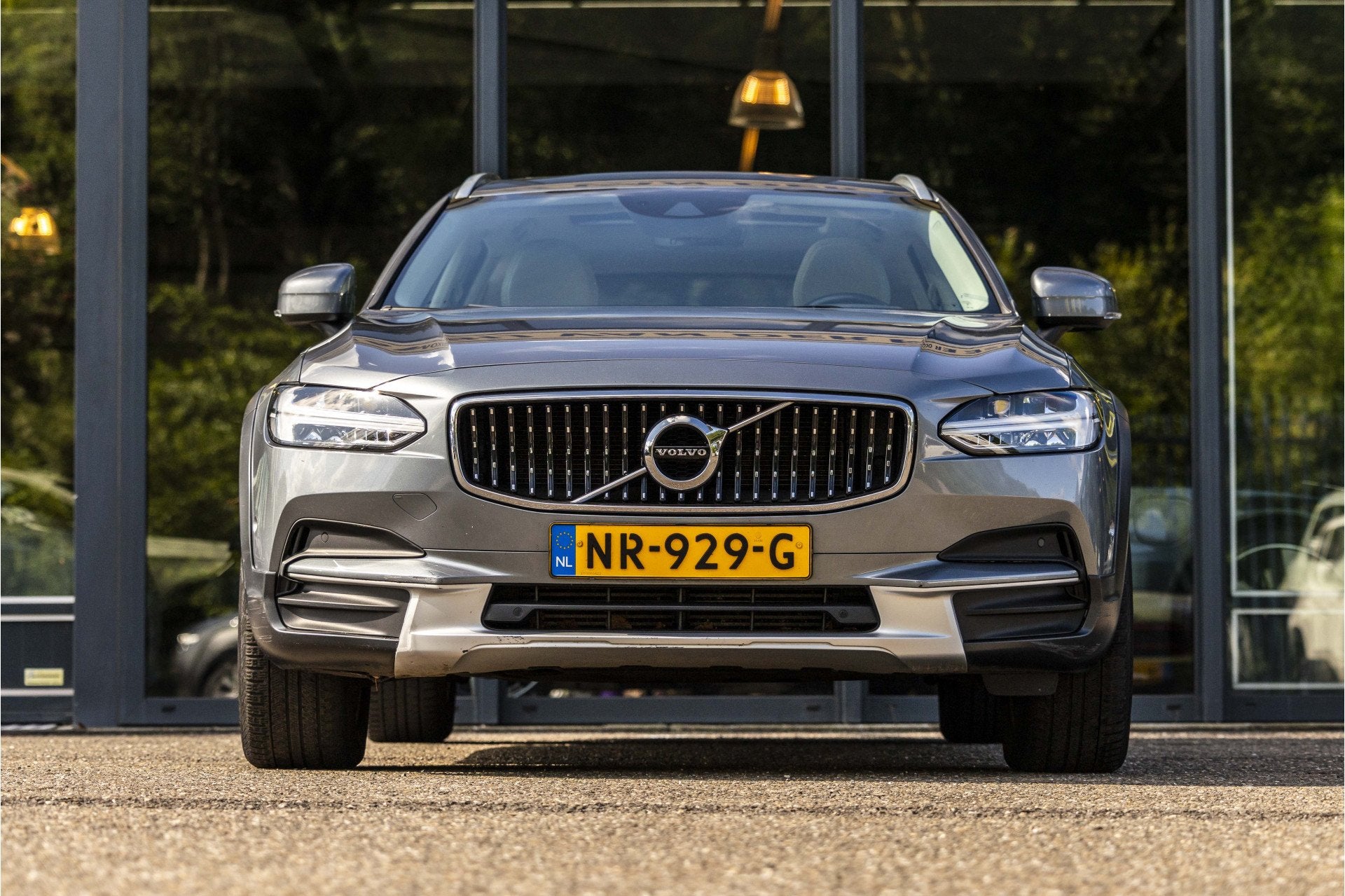 Volvo V90 Cross Country 2.0 T5, Euro 6, 4 cilinders, 1969 cc, 256 pk