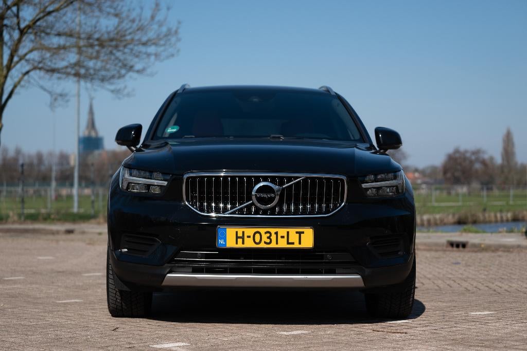 Volvo XC40 T5 Twin Engine 262pk Geartronic 2020 Zwart, 1800 kg, Euro 6, 179 pk, Zwart